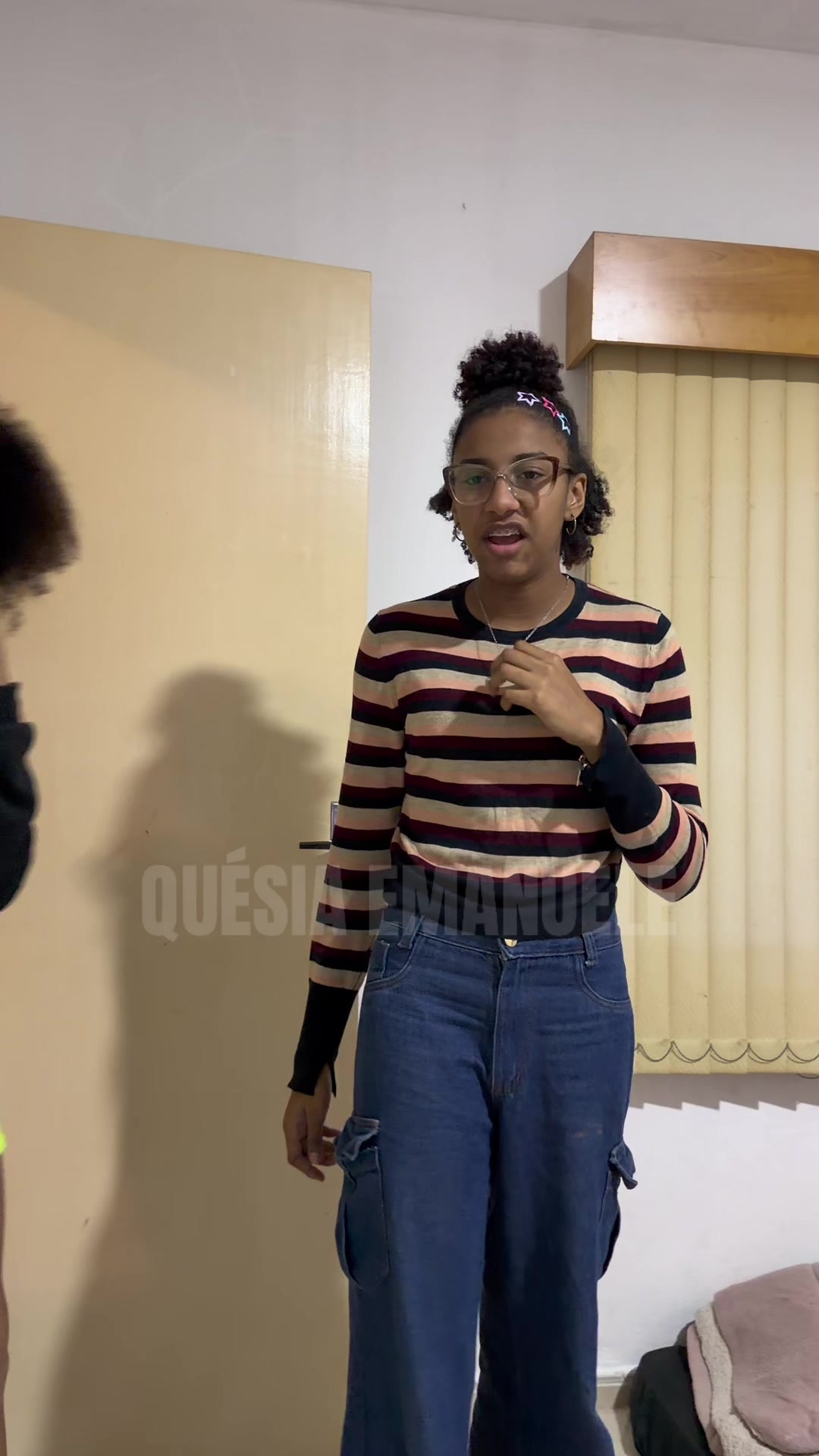 @Qu&eacute;sia e fam&iacute;lia J L
