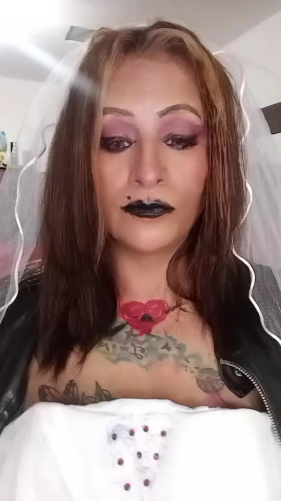 @@®@ ®€¥€$♐