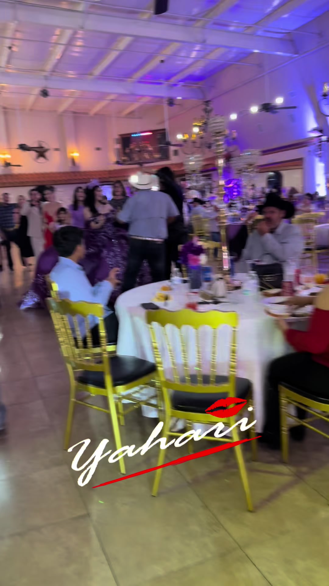 @Grupo Yahari
