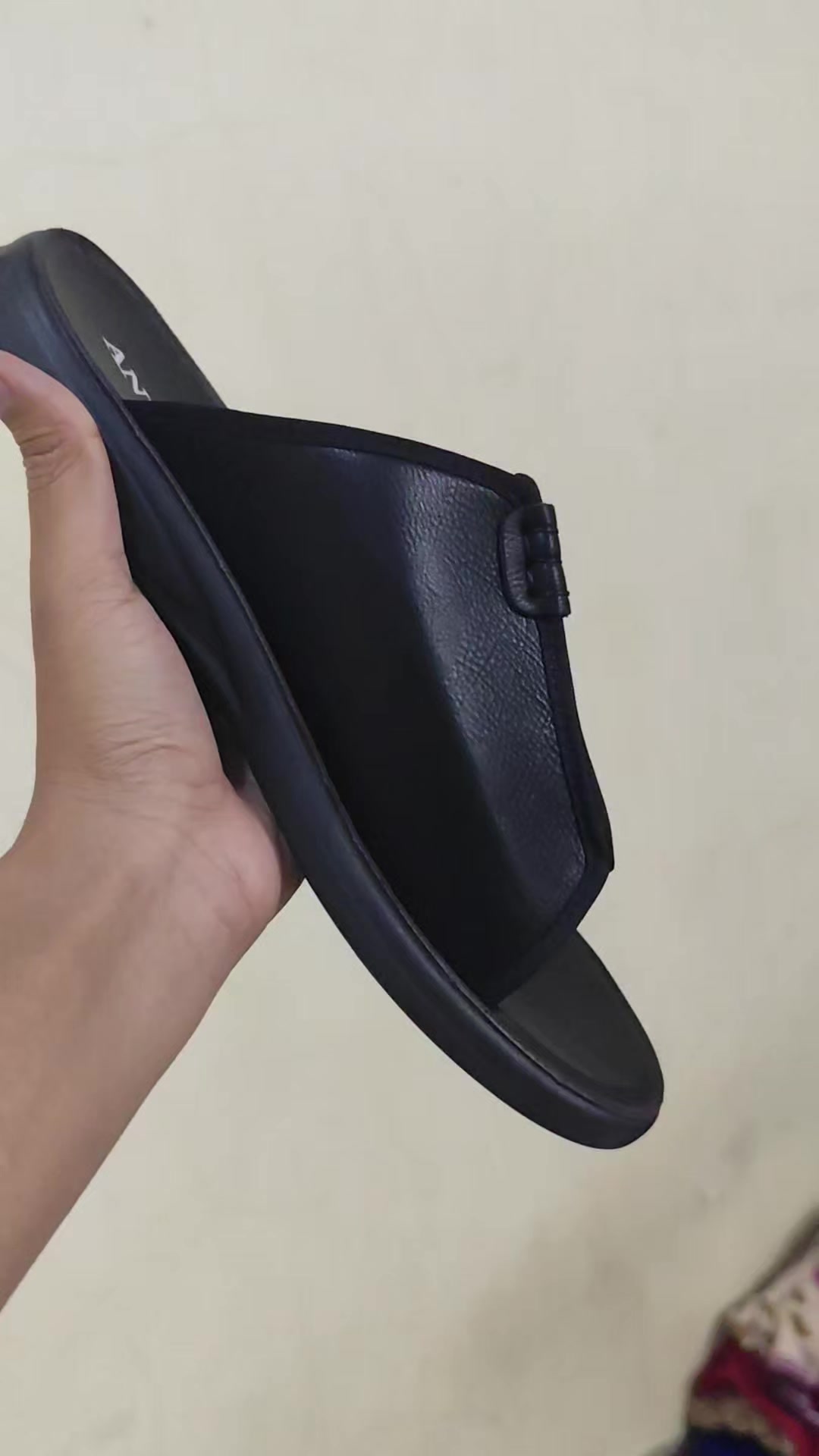 @anggun