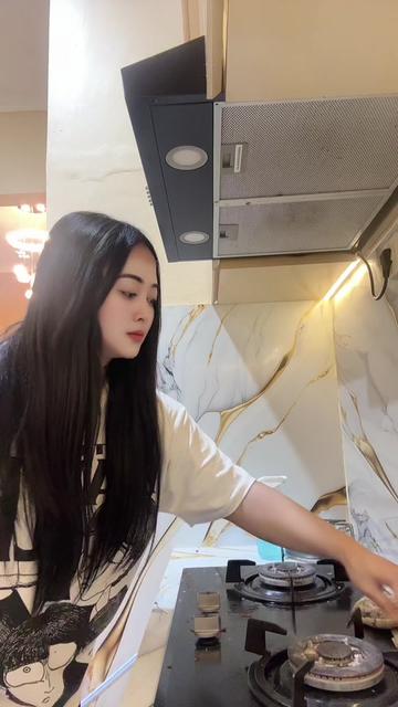@Nona&ensp;Tikaa