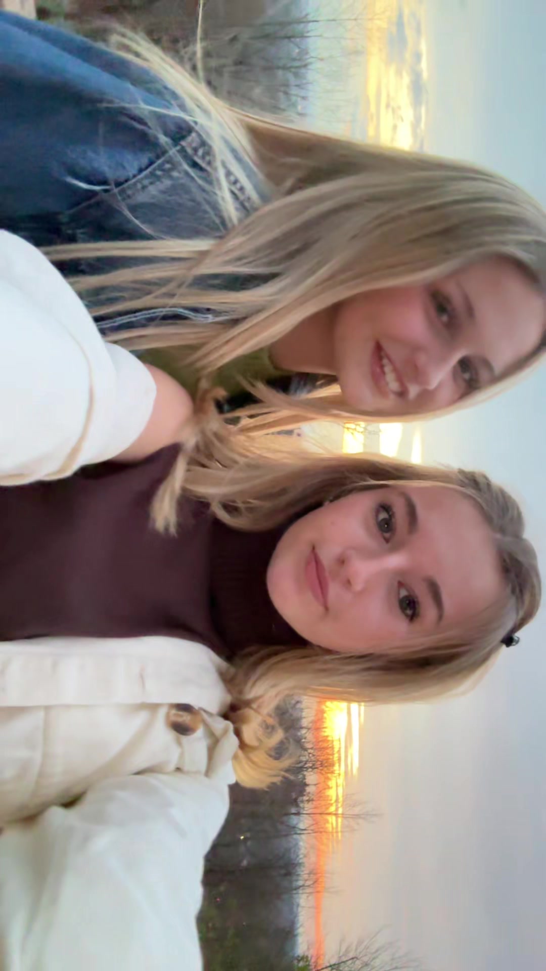 @bella