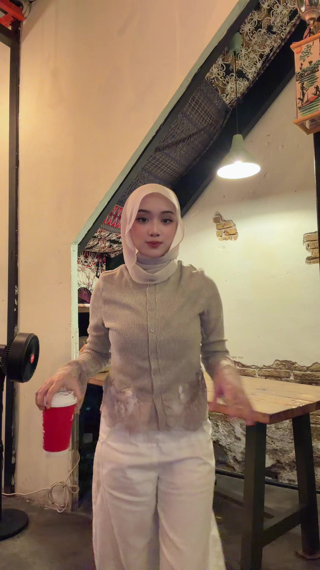 @afeesyaa