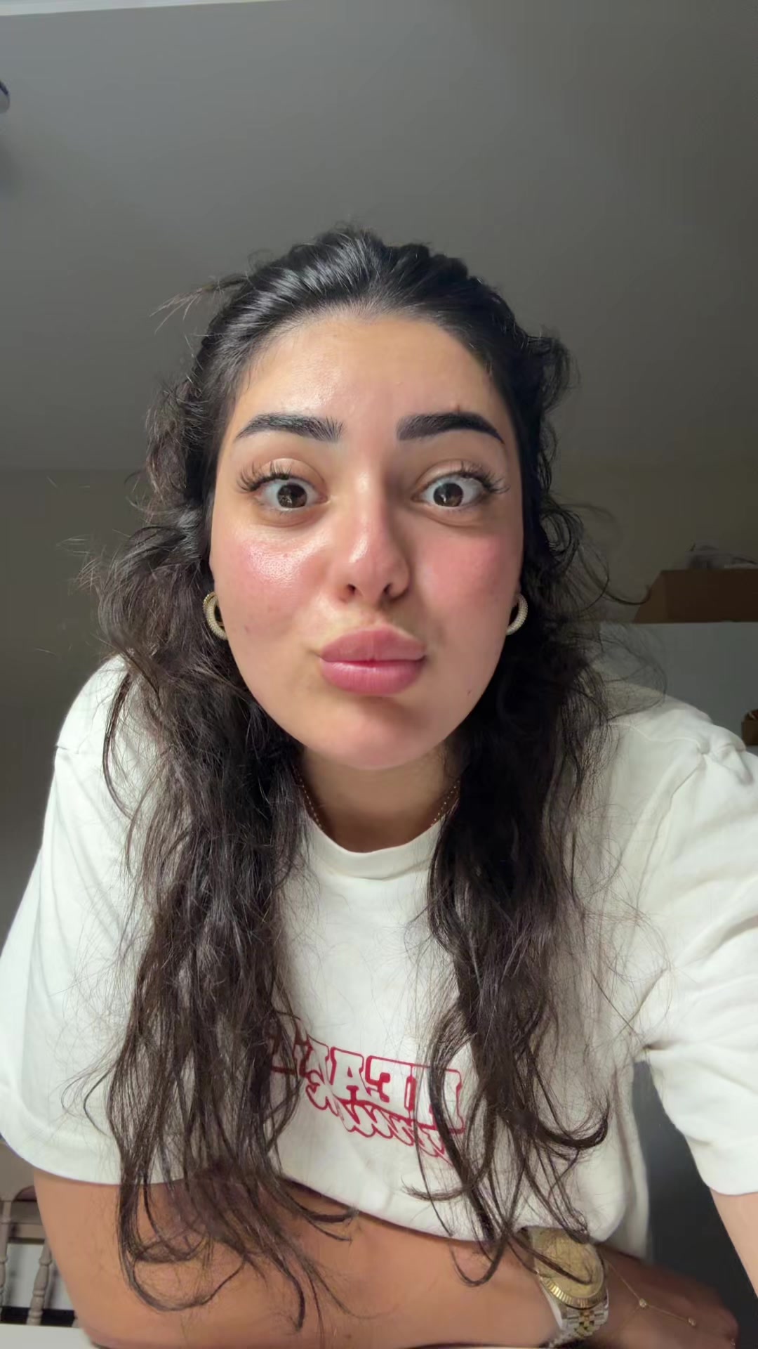 @Besne