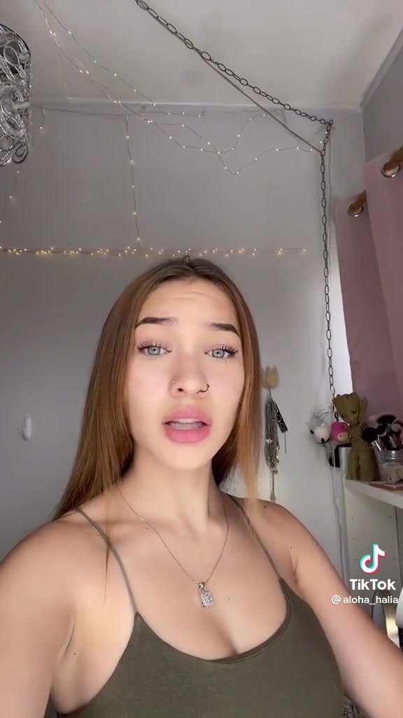 @throwbackhalia