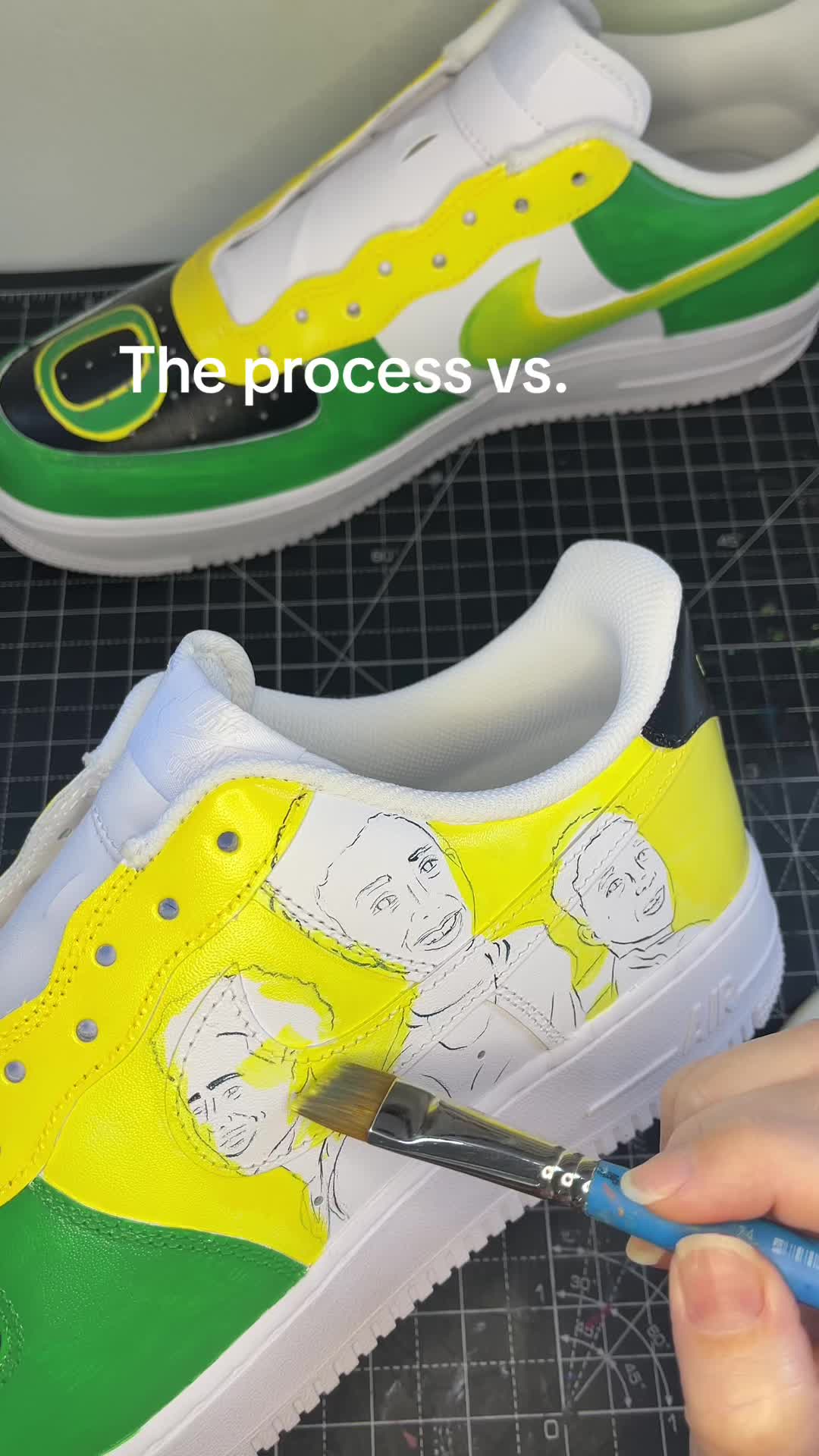 @Starkey Custom Co 👟