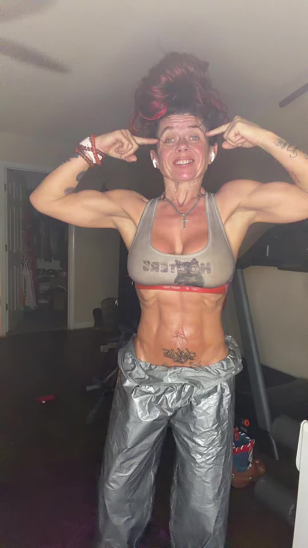 @RedneckBaddie