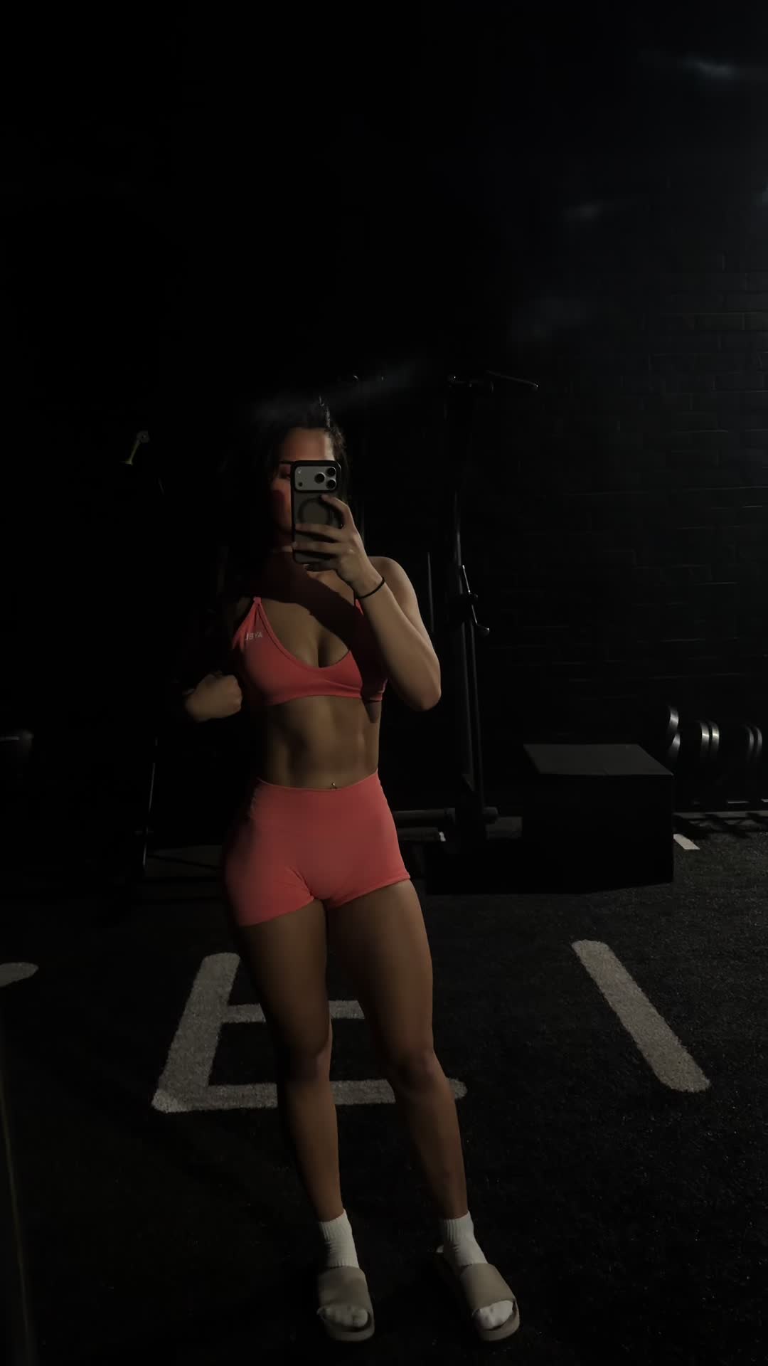@Niki