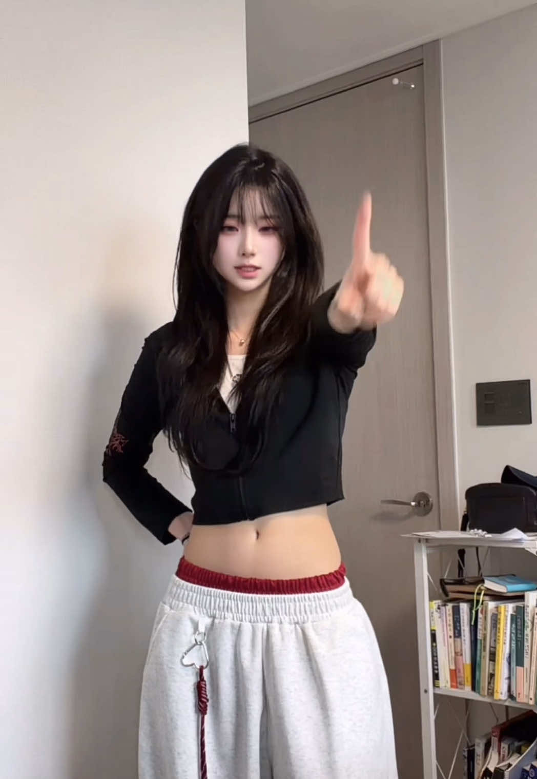 @初 戀 (초련)