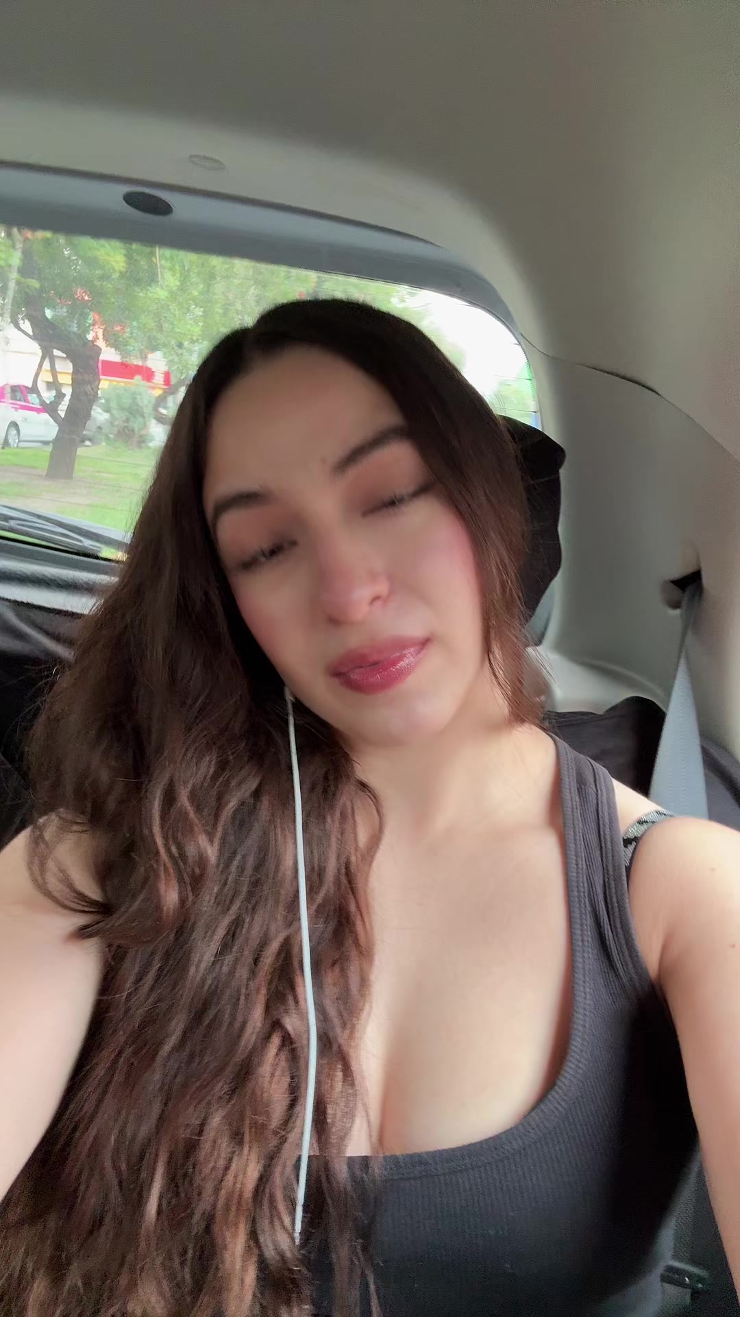 @Itsimenaa_