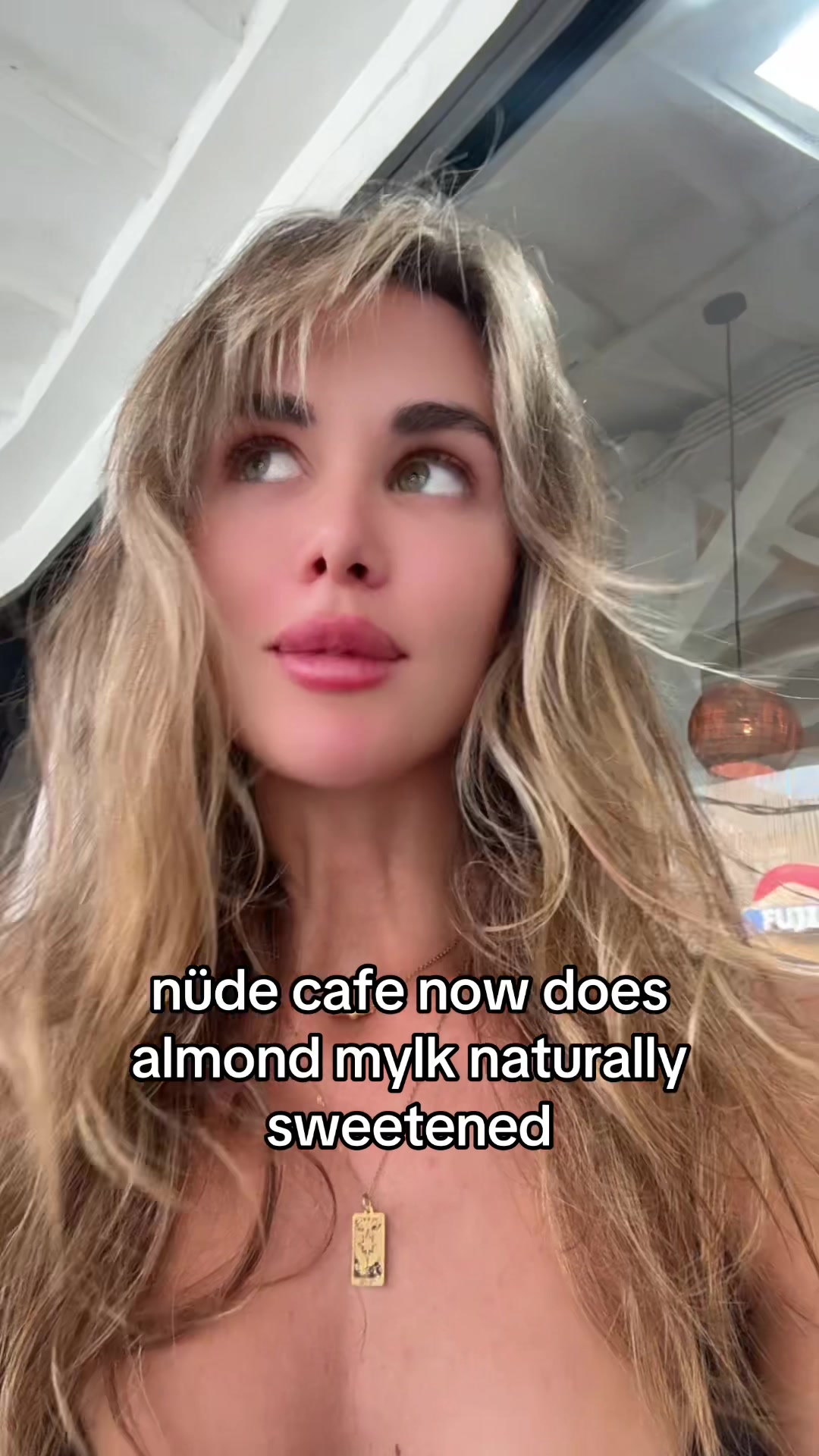 @Esma