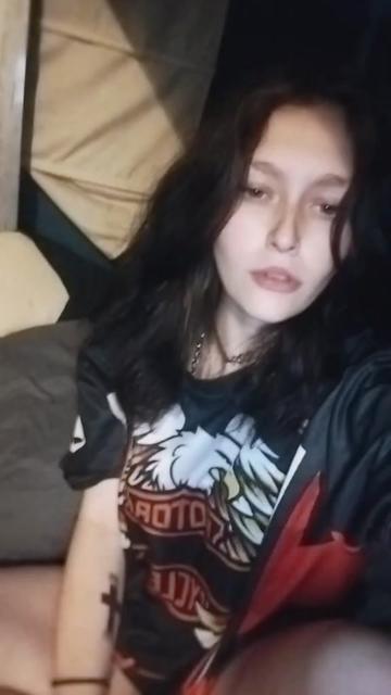 @skatergirl420