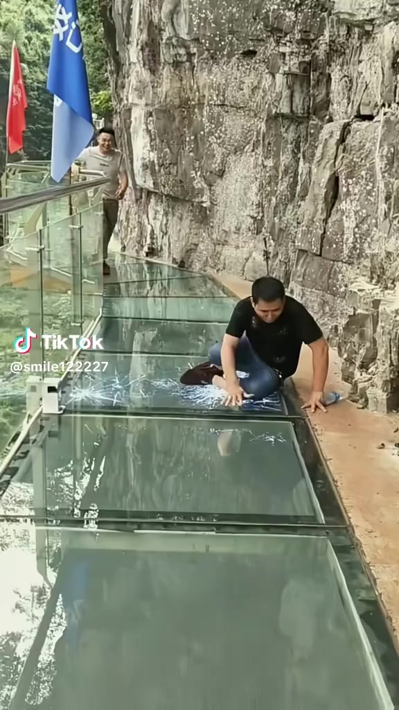 @Senčiiiii Enes