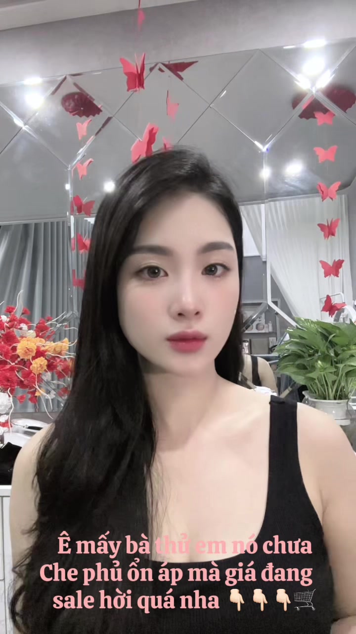 @Mẹ và bé nhà Ngọc đây😊