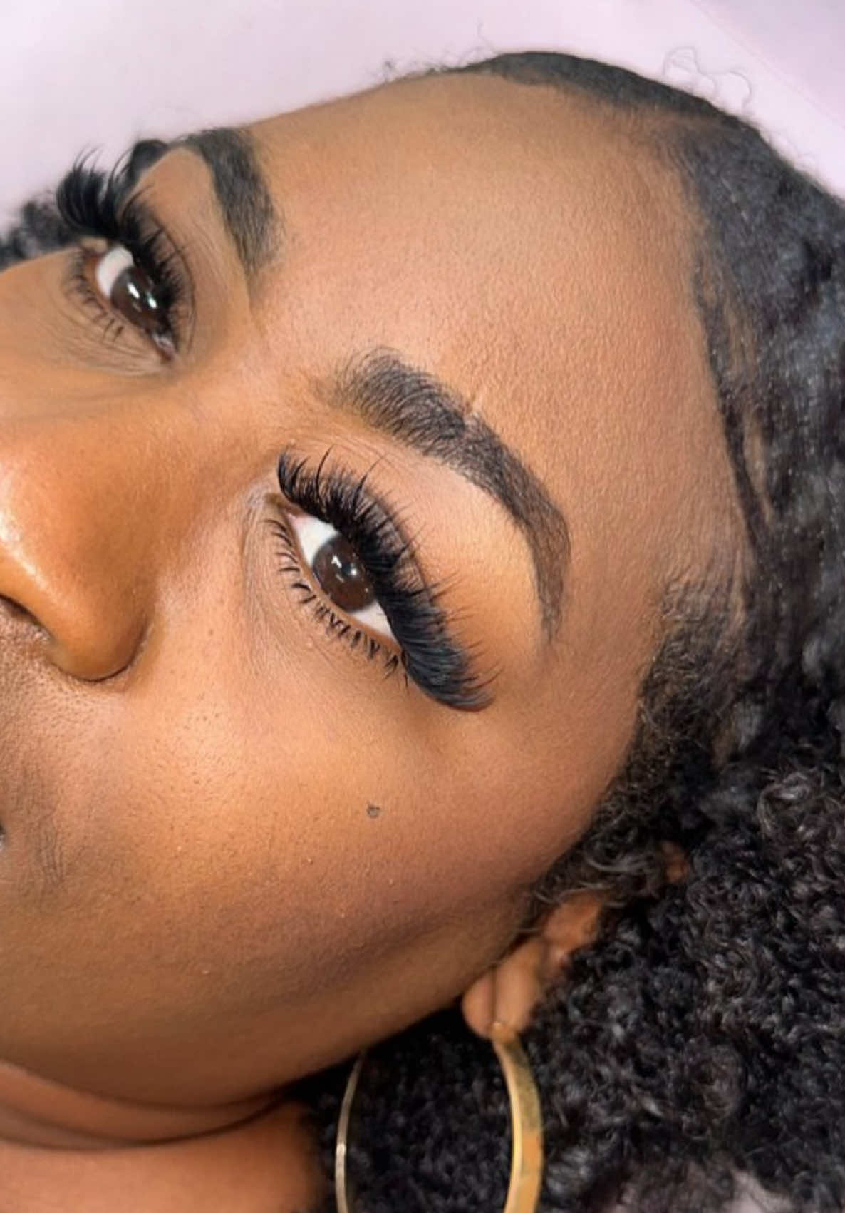 @SHIMMERLASHES