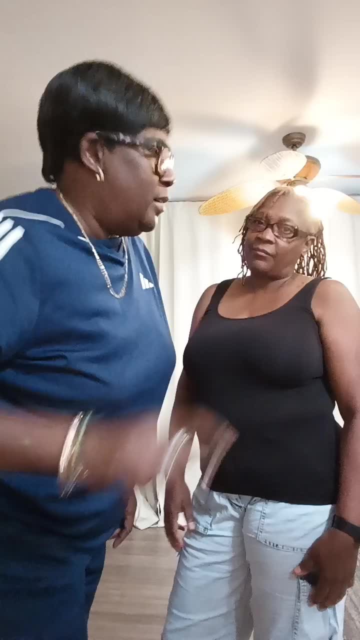 @auntee_carol4life