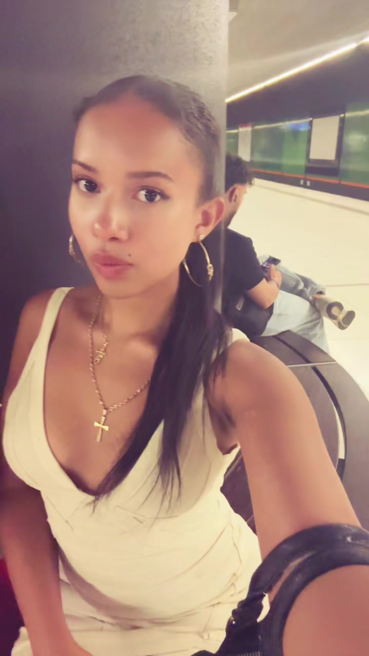 @mysteriousbaddie_123