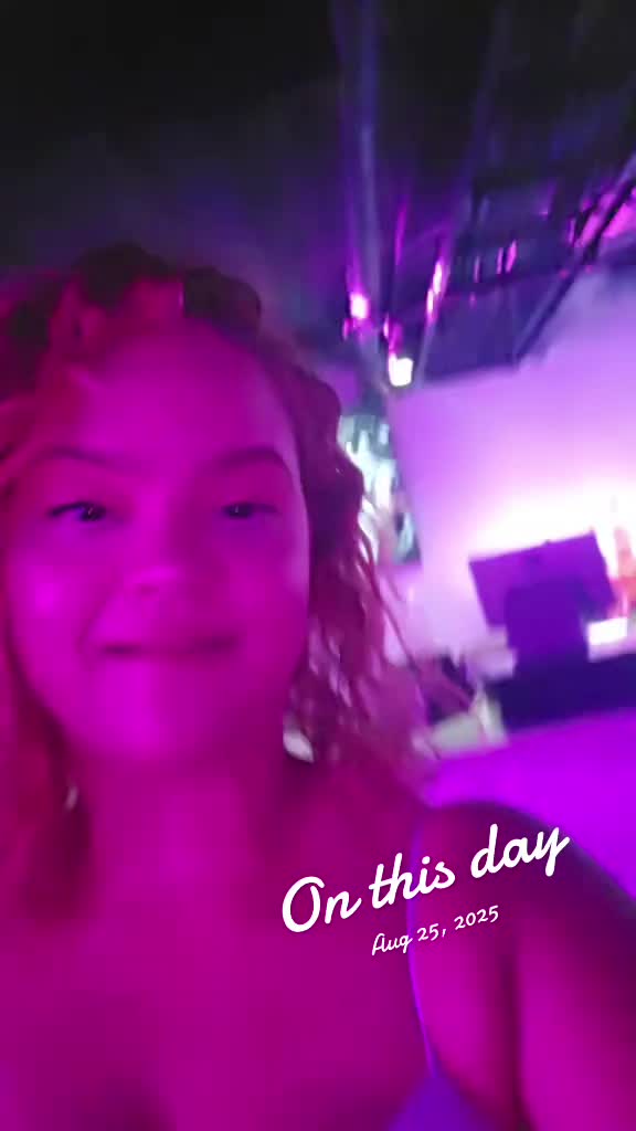 @Linsay Soto