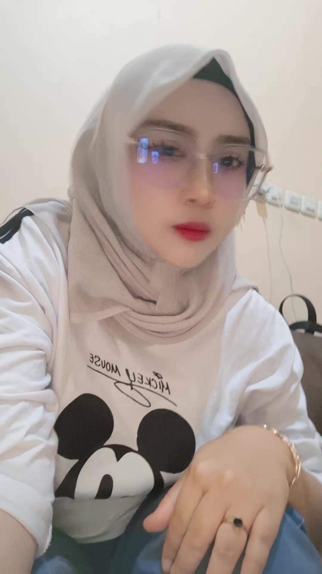 @Sofybintang