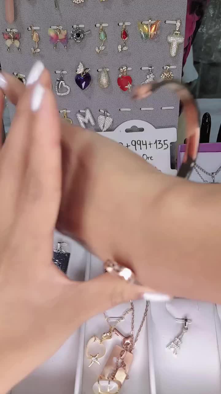 @kalechi.store