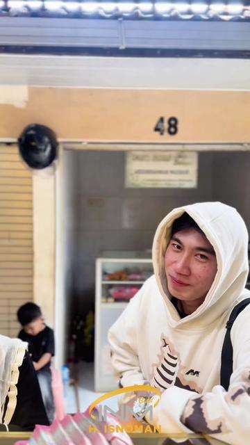 @TOKO EMAS H. ISNOMAN
