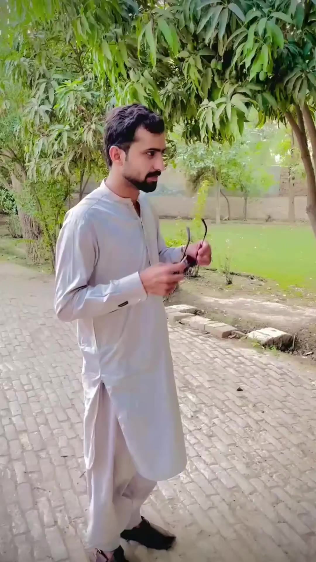 @AD Prince Mailsi 🇵🇰 🇬🇧