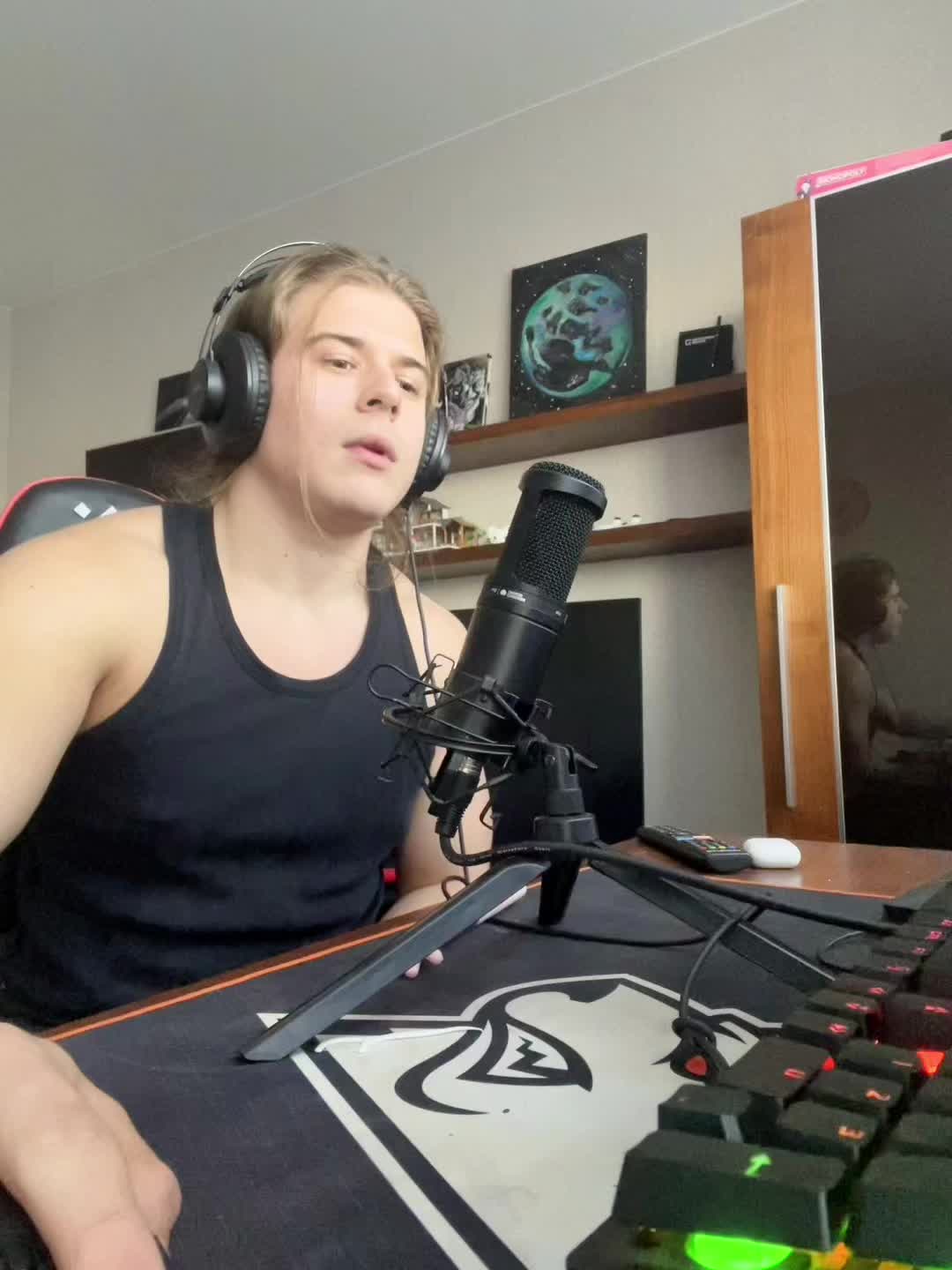 @KOINEL
