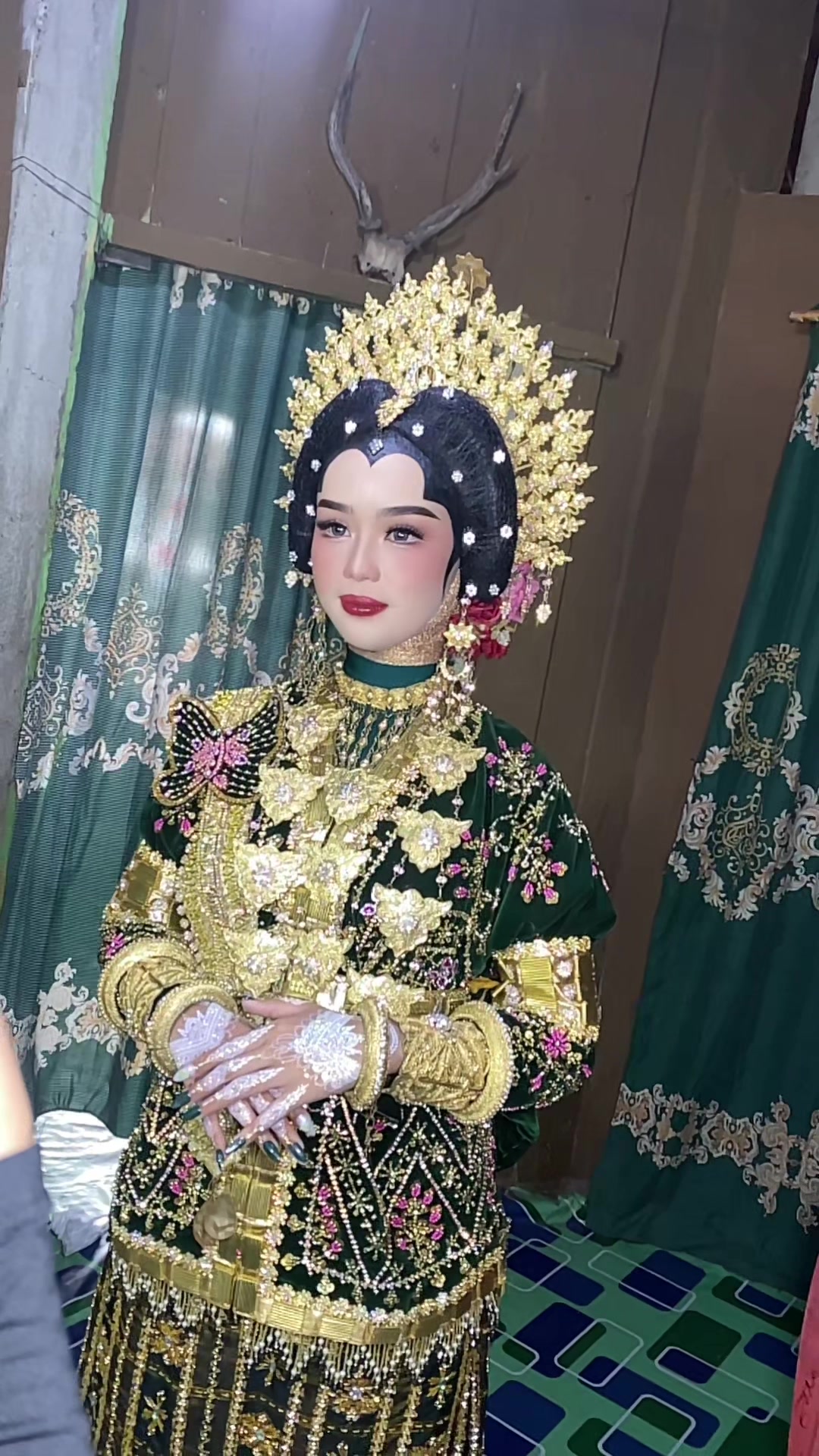 @hermawatimakeuphairdo,MUABone