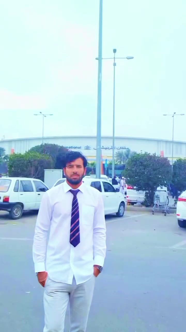 @قمرزمان شینواری ٣١٣🏏