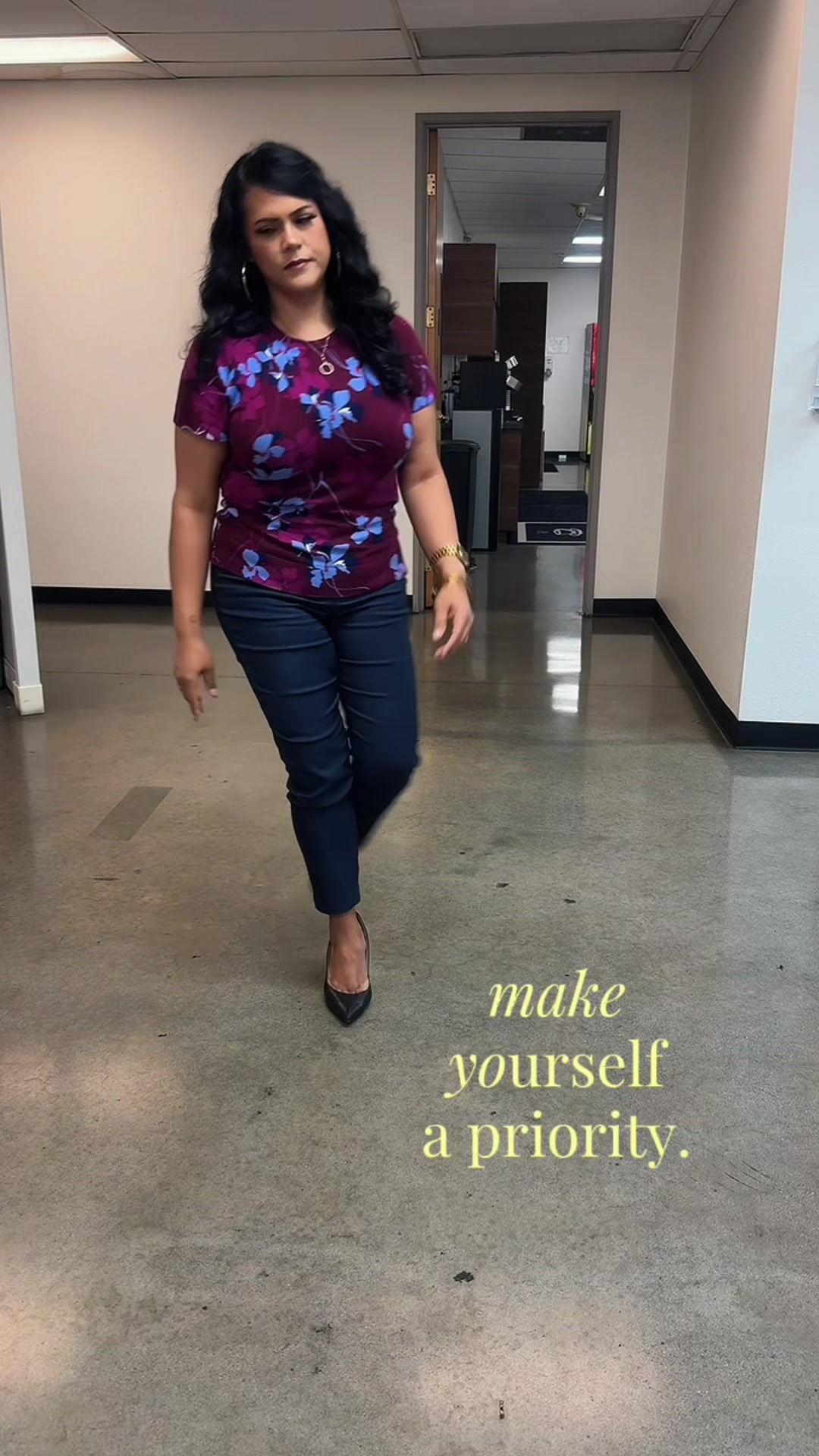 @MrsV✨Corporate Girly✨Keeb ❤️er