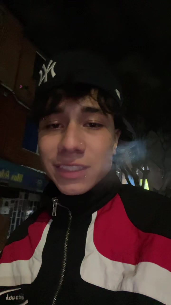 @Andresito🧃