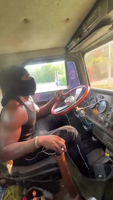 @Caribbean_Truckers