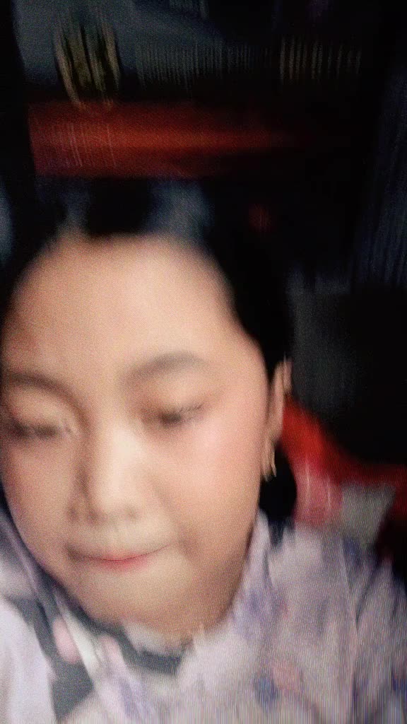 @Sexyzel_18