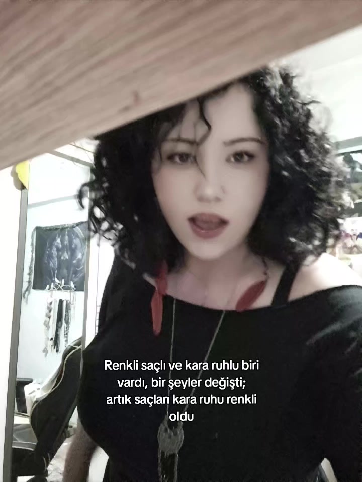 @🦦