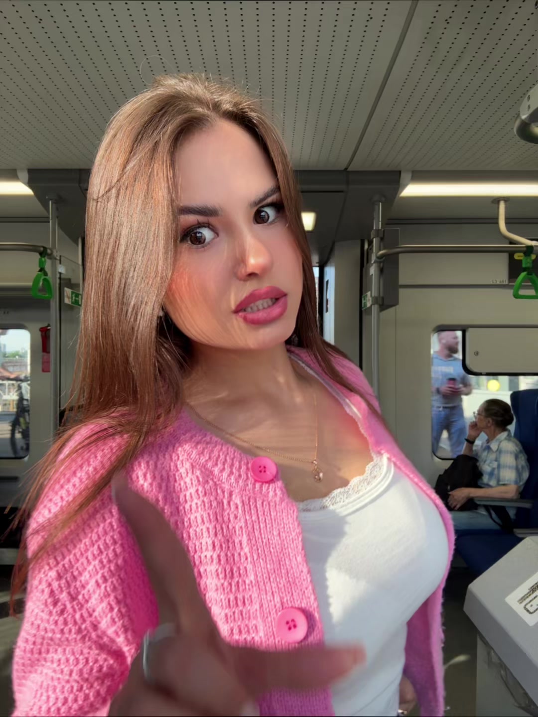 @Аделька 🎀
