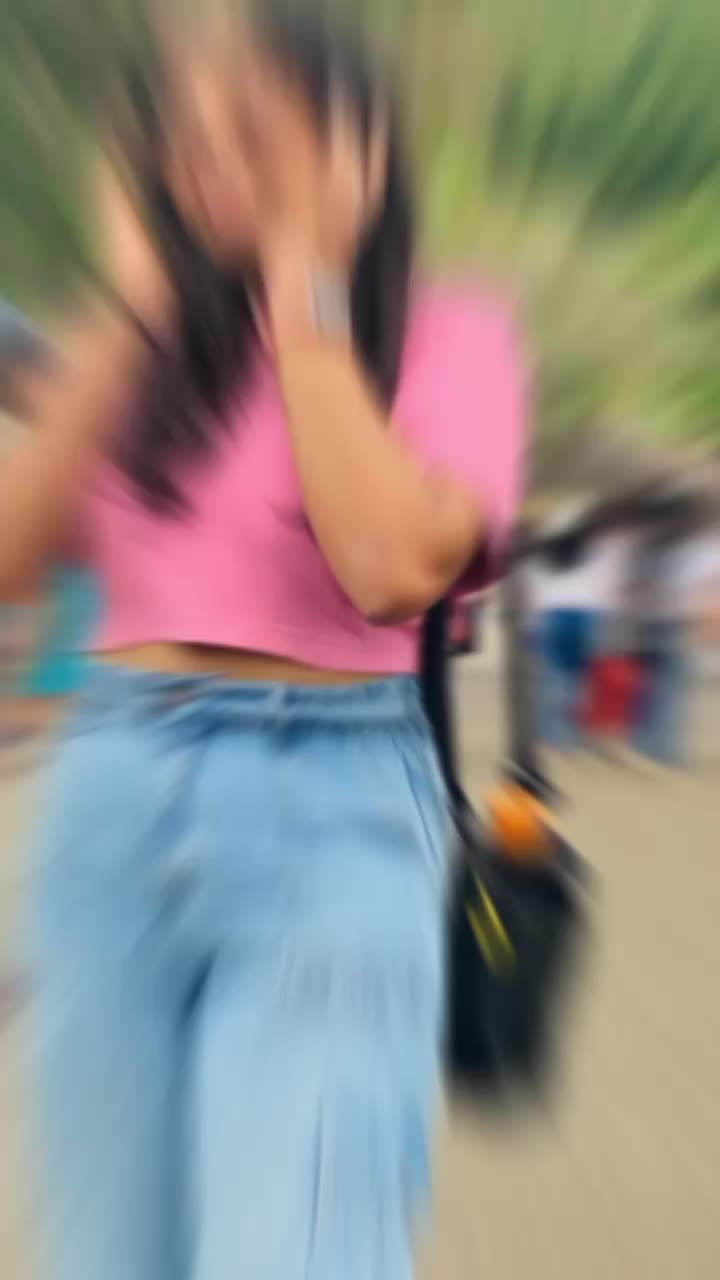 @Aksha_kapugedara