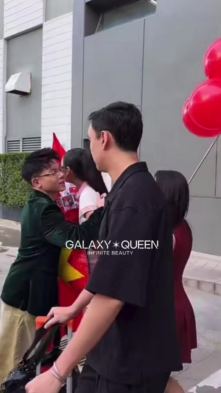 @Galaxy Queen