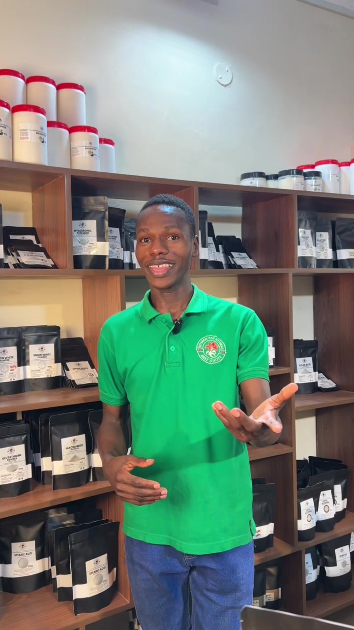 @BOTANICAL RAW MATERIALS UG