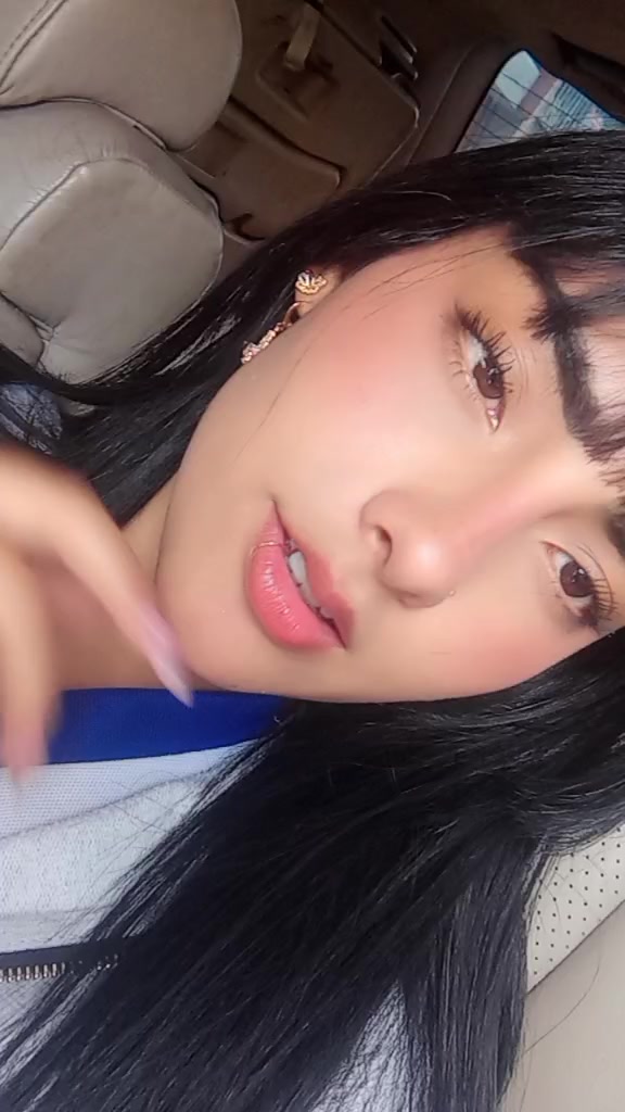 @𝒩🍒