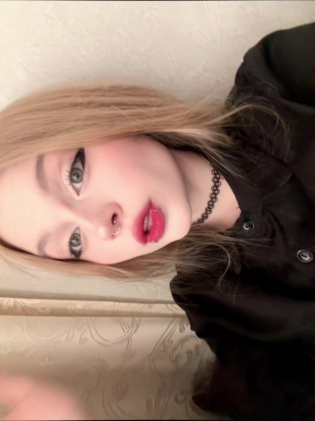@Марисова