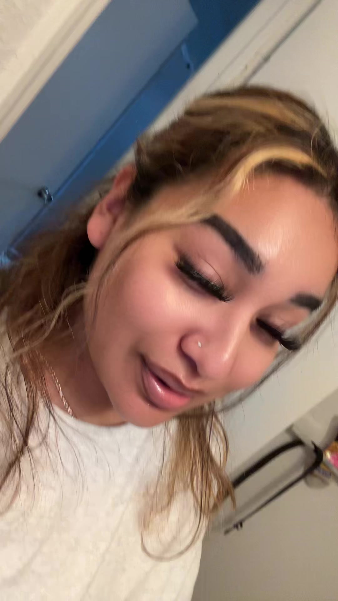 @Angie444