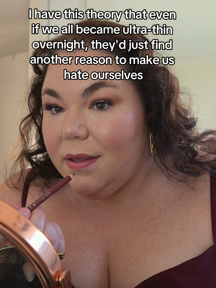 @Dee | Ur Plus Size Bestie 💖✨️