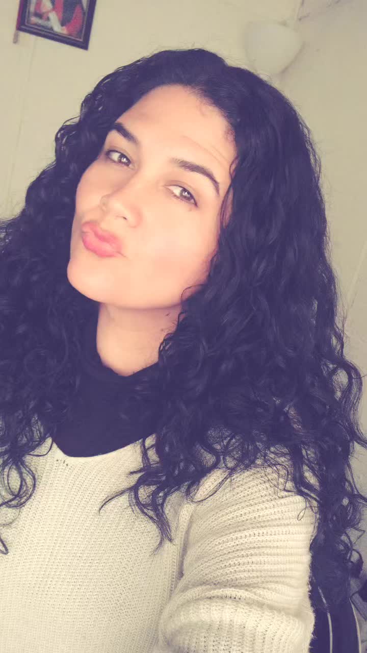 @Linda López