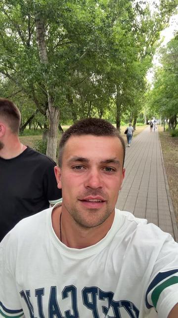 @Женька🐻