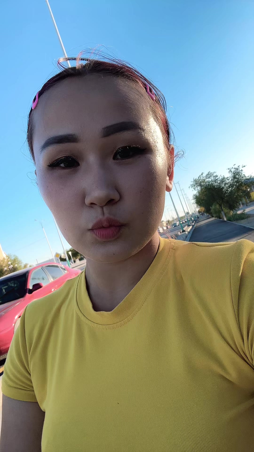 @tolkunai25