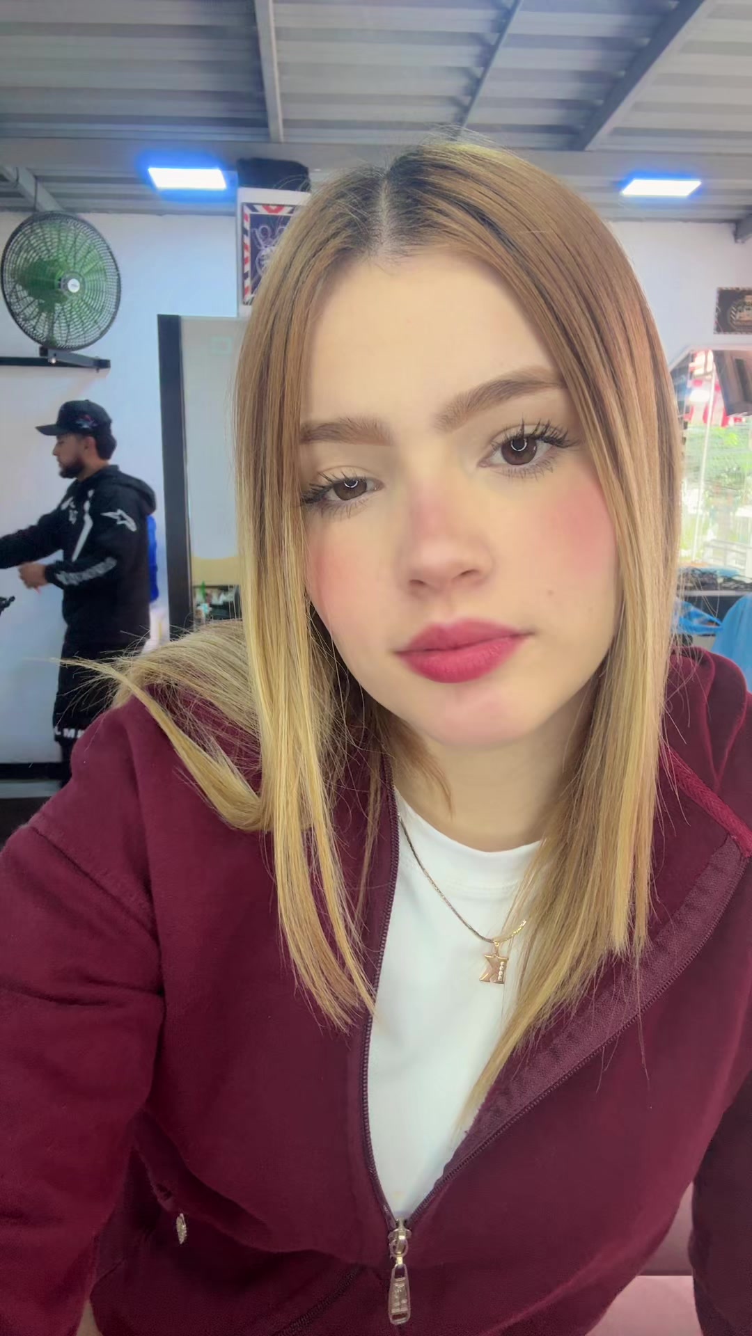 @Hily ✨