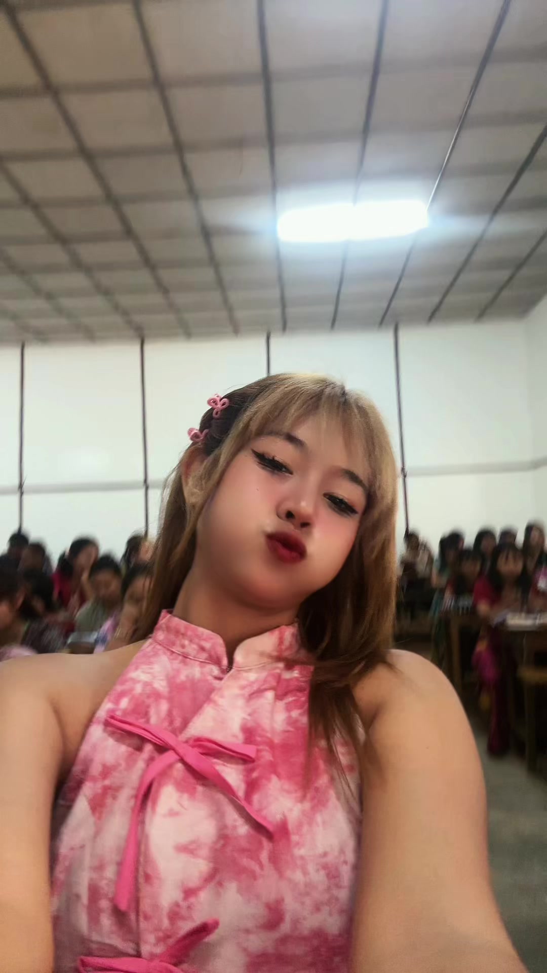 @👀💓ပူစီလေး💓👀(Nan San Thu)