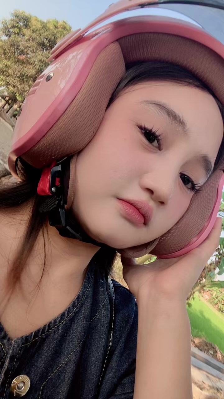 @friscamelia.t