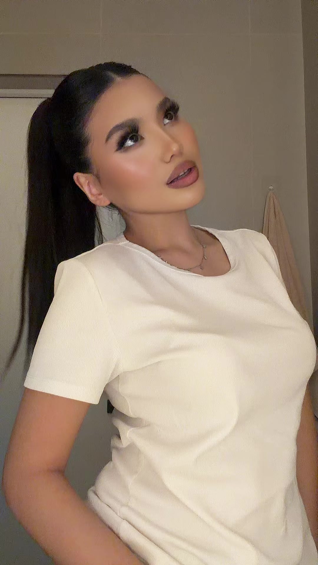 @77zhuldyzai