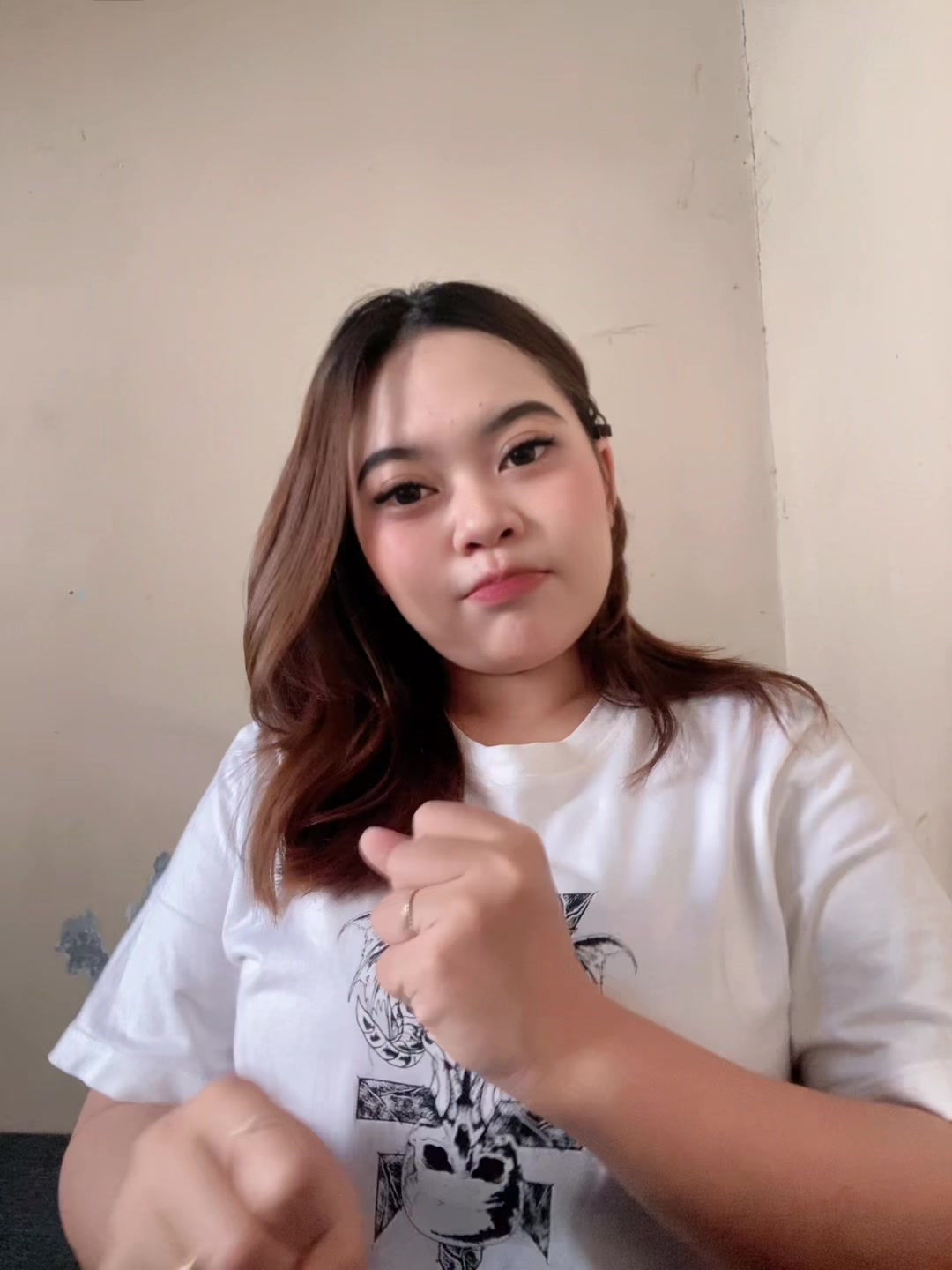 @Incesss🤡